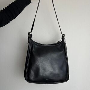 Coach 9073 Vintage 90s Black Leather Hobo Shoulder Bag with Silver Hardware